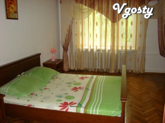 center of Dnepropetrovsk, WI-FI - Apartments for daily rent from owners - Vgosty