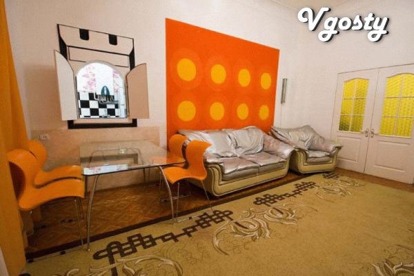 3- bedroom . square. in Midtown - Apartments for daily rent from owners - Vgosty