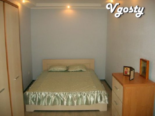 Rent 2k.kv. 400grn./sutki from Donetsk, Lenin (CIRCUS) - Apartments for daily rent from owners - Vgosty