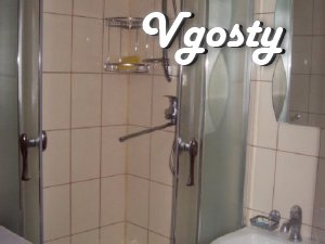 Rent 2k.kv. 400grn./sutki from Donetsk, Lenin (CIRCUS) - Apartments for daily rent from owners - Vgosty