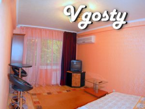 Next to the stadium "Donbass-Arena ' - Apartments for daily rent from owners - Vgosty