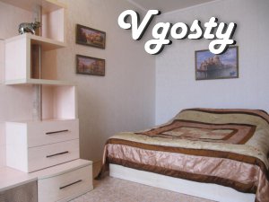 Artem 163-b (Donetsk, Siti) - Apartments for daily rent from owners - Vgosty