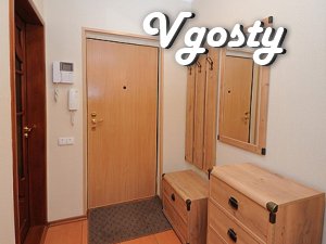 I rent an excellent 3komn.kvartiru - Apartments for daily rent from owners - Vgosty