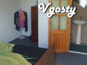 Up to 2 (3) in each room.
Two rooms (double bed) at - Apartments for daily rent from owners - Vgosty