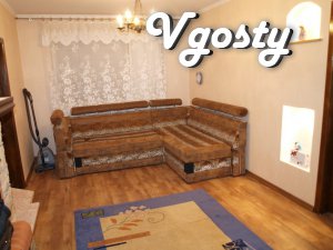 Exclusive dvushka opposite SEC Global - Apartments for daily rent from owners - Vgosty