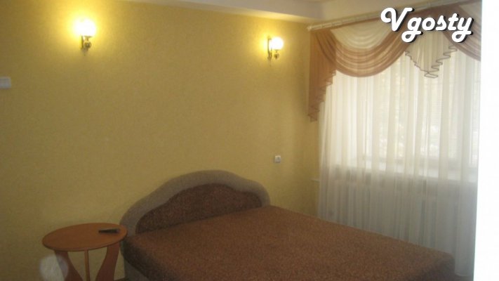 2-bedroom in the Intourist - Apartments for daily rent from owners - Vgosty