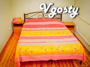 Квартира напівлюкс - Квартири подобово без посередників - Vgosty