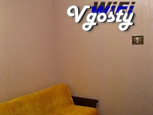 2-room. Center пр. Мetallurgov Ave Sobornyi 183a 5 beds WiFi - Apartments for daily rent from owners - Vgosty