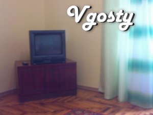 2komn. apartment in the center. Small market. - Apartments for daily rent from owners - Vgosty