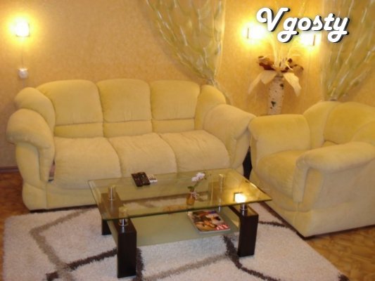 2-room suite near the Kazak-Palace - Apartments for daily rent from owners - Vgosty