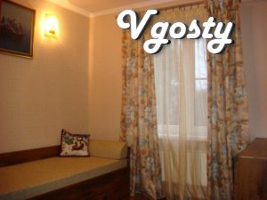 Я орендую щодня біля київського будинку-люкс з сауною та басейном на к - Квартири подобово без посередників - Vgosty