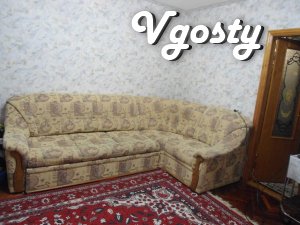 Подобово здається 2 кімн квартира спальний район - Квартири подобово без посередників - Vgosty