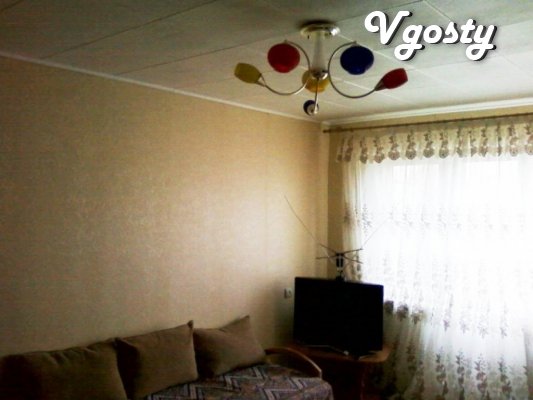 Daily Krivoy Rog one room apartment 95kv - Apartments for daily rent from owners - Vgosty