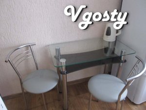 2 BR. evrokvartira in the center of Lugansk. - Apartments for daily rent from owners - Vgosty