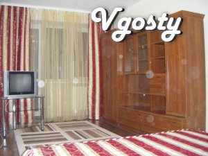 The apartment is renovated near the cinema "Ray" ("Prom - Apartments for daily rent from owners - Vgosty
