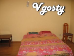 Затишна квартира в Луцьку - Квартири подобово без посередників - Vgosty