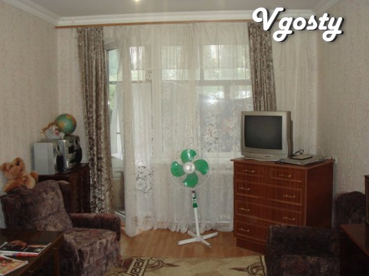 1 кімнатна в районі залізничного вокзалу - Квартири подобово без посередників - Vgosty