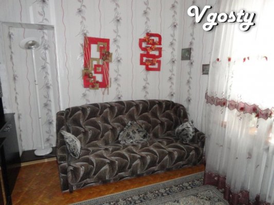 Distrito Luzanovka, Nicol?s Vial.

HORA-50UAH en - Apartamentos en alquiler por el propietario - Vgosty