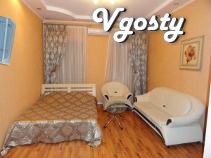 1 BR, class lyuks.tsentr.vanna Jacuzzi. - Apartments for daily rent from owners - Vgosty