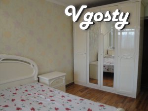 квартира в центрі на Базарній - Квартири подобово без посередників - Vgosty