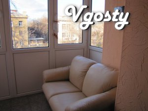 Coffee, tea + Wi-Fi! Center and near the sea! - Apartments for daily rent from owners - Vgosty