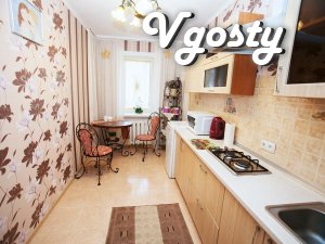 Елітні апартаменти в новому будинку, Корпусний сад - Квартири подобово без посередників - Vgosty