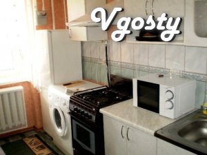 У новому будинку з сучасним ремонтом - Квартири подобово без посередників - Vgosty