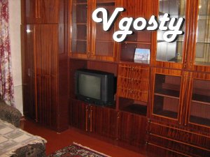 Квартира знаходитися в спальному районі міста Полтави в 3 - Квартири подобово без посередників - Vgosty