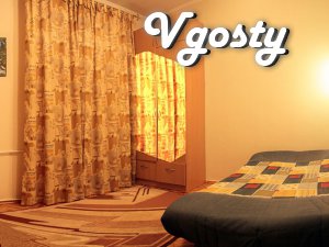 Велика і простора трикімнатна квартира в центральній - Квартири подобово без посередників - Vgosty