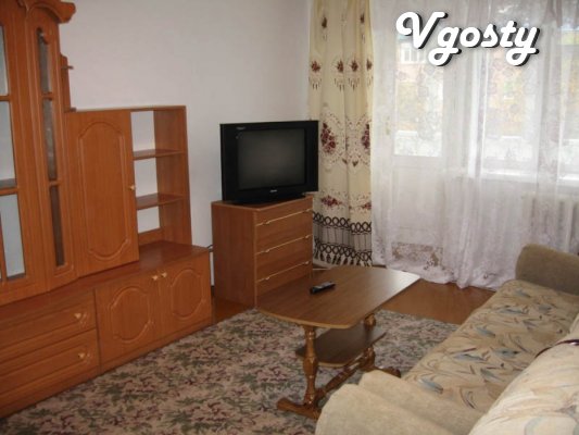 2- кімнатна квартиру подобово в Рівному - Квартири подобово без посередників - Vgosty