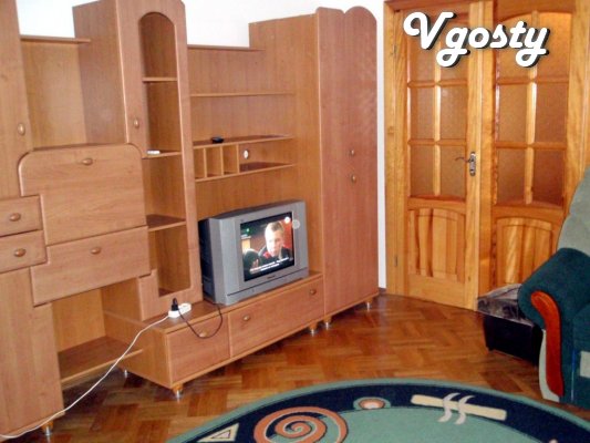 3-Zimmer-Wohnung renoviert, nahe dem Zentrum, die Wohnung - Wohnungen zum Vermieten - Vgosty