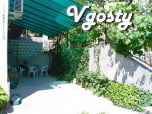 2 to the apartment with a patio and parking - Apartments for daily rent from owners - Vgosty