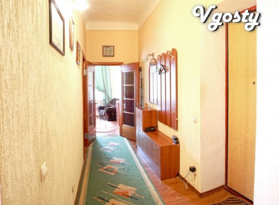 2 komn.lyuks on Bolshaya Morskaya - Apartments for daily rent from owners - Vgosty