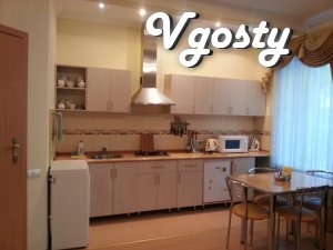 Eurostudio on the Promenade - Apartments for daily rent from owners - Vgosty