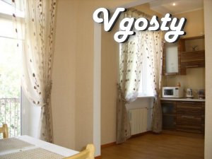 Apartment in the center of Sevastopol , Lenin , 47 , Stalin, 3/3h , - Apartments for daily rent from owners - Vgosty