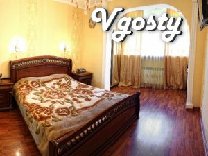 Luxurious two bedroom in the Omega in Sevastopol - Apartments for daily rent from owners - Vgosty
