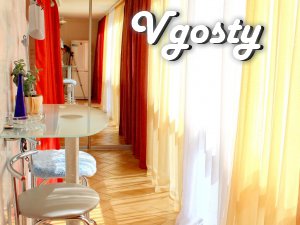 Чумачечіе апартаменти в центрі Севас - Квартири подобово без посередників - Vgosty