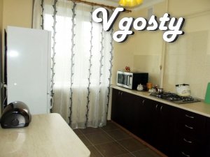 Хороша нова однокімнатна квартира навпроти ринка в Трускавці - Квартири подобово без посередників - Vgosty