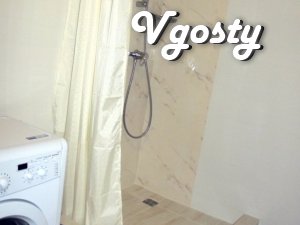 Однокімнатна vip-квартира по вул.Бандери 35, в Трускавці - Квартири подобово без посередників - Vgosty