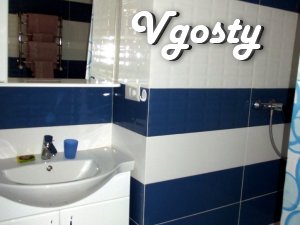Однокімнатна квартира, в новобудові в центрі міста Трускавець - Квартири подобово без посередників - Vgosty