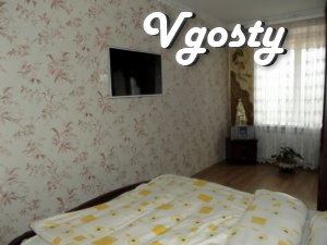 VIP-apartment in elitny house in the center of Truskavets (700 m. To t - Apartments for daily rent from owners - Vgosty