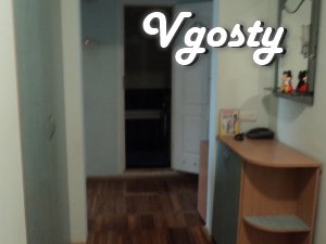Cozy apartment Klas-VIP is a 4 km.ot the city center. - Apartments for daily rent from owners - Vgosty