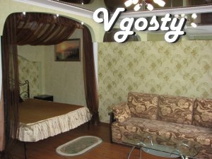 Deluxe One bedroom apartment, center,
Air-conditioning, internet acces - Apartments for daily rent from owners - Vgosty