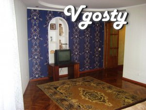 комфортна квартира - Квартири подобово без посередників - Vgosty