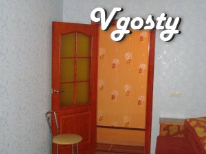 центр міста - Квартири подобово без посередників - Vgosty