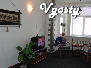2-room apartment in the Heart of Chernigov, INTERNET - Apartments for daily rent from owners - Vgosty