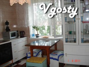 Уютная квартира в Южноукраинск на сутки - Квартири подобово без посередників - Vgosty