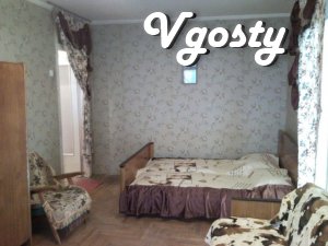 Затишна квартира в Центрі Ялти для 1 - 5 чоловік - Квартири подобово без посередників - Vgosty