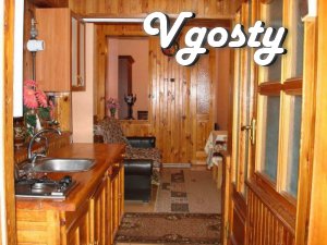 Квартира в центрі Ялти від власника - Квартири подобово без посередників - Vgosty