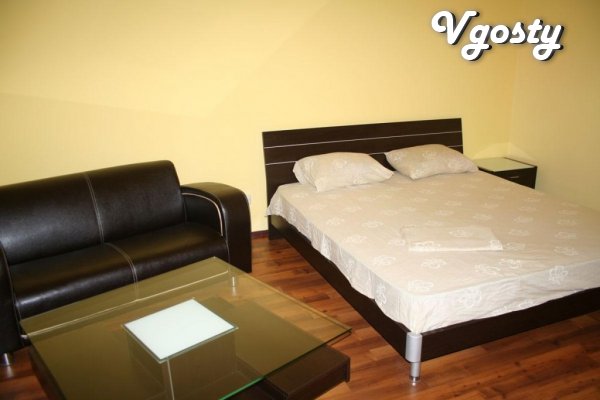 House with a courtyard and parking at Yalta on the two pairs - Apartments for daily rent from owners - Vgosty